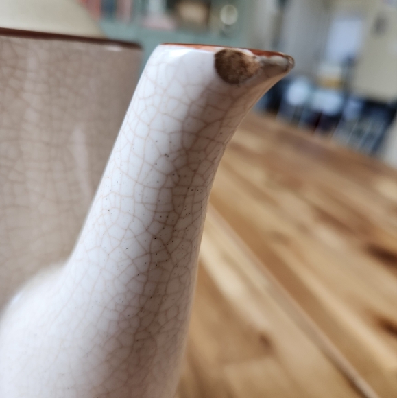 1970s Vintage Stoneware Floral Teapot - Made in Japan - Picture 6 of 8